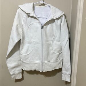 White lululemon hoodie